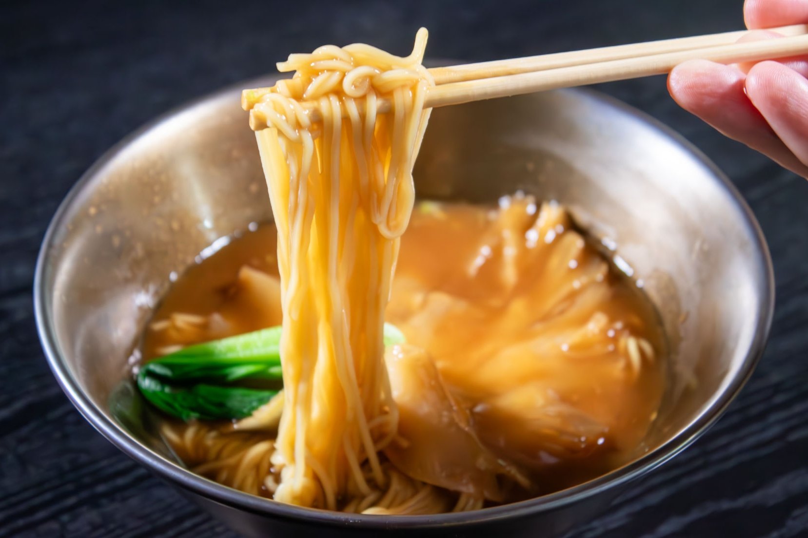 フカヒレ拉麺、フカヒレ丼飯がランチに登場