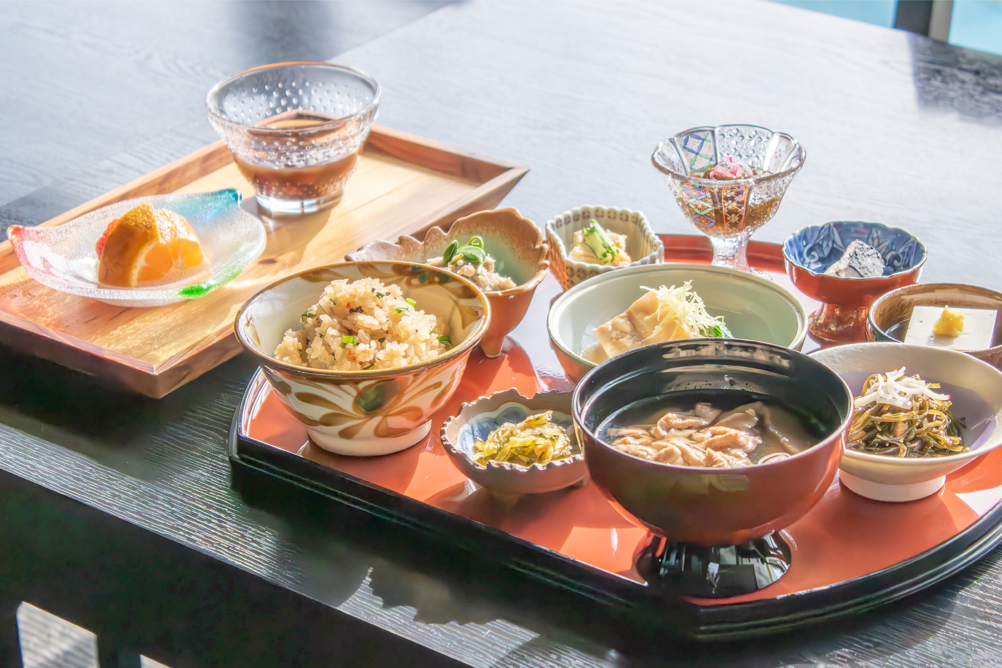 沖縄食材をふんだんに。花風のぬちぐすい朝食御膳